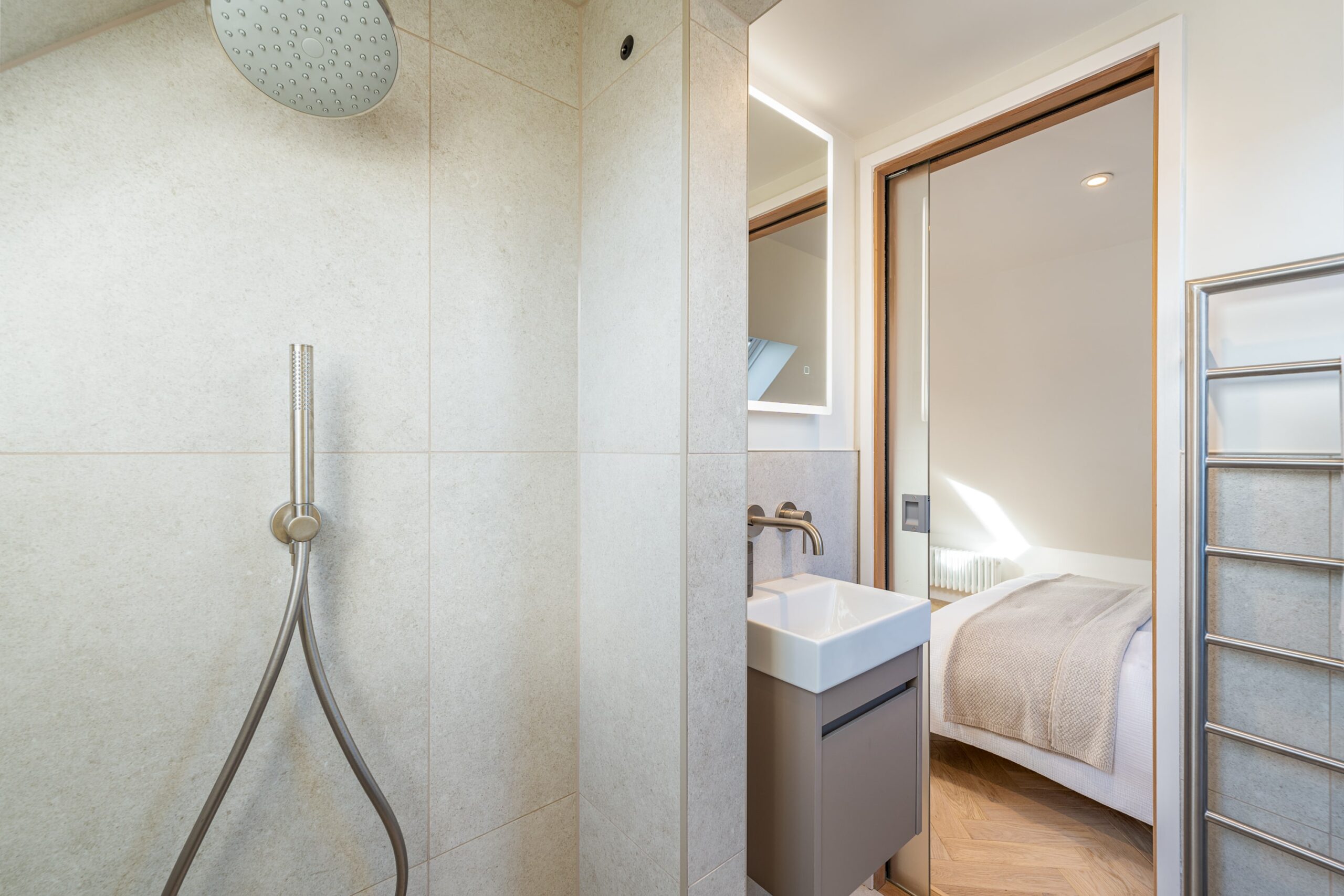 28 Oldfield Crescent Final-1-min