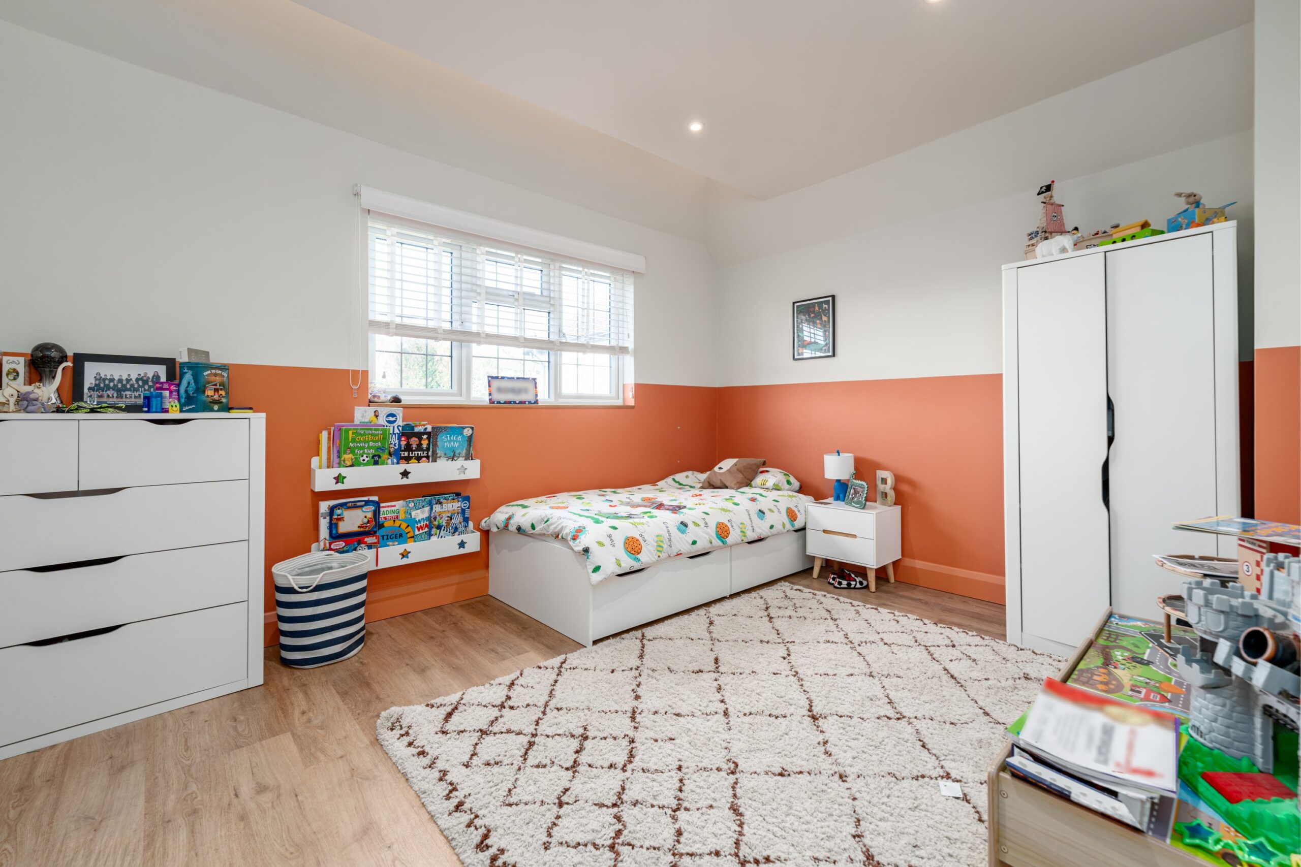 28 Oldfield Crescent Final-13-min